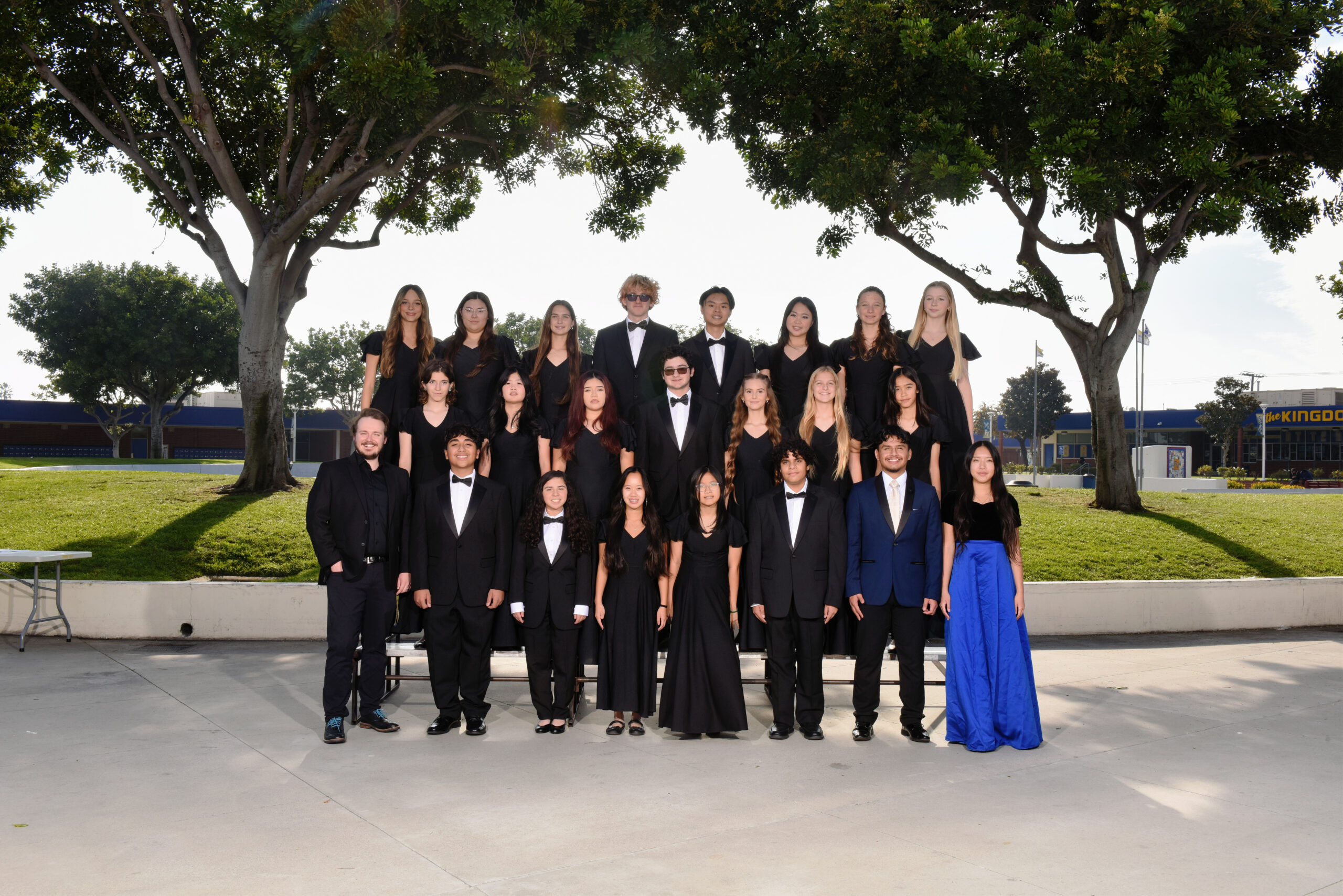 TROUVERS AND BARON CHOIR_094